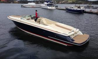 Chris-Craft Corsair 32