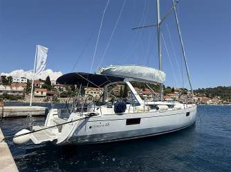 Beneteau Oceanis 48