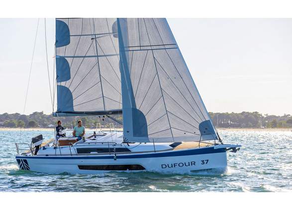 2023-11/1700817755_dufour-37-sailboat-dufour-yachts-photo-boat-8