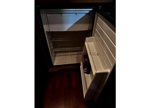 2024-03/fridge