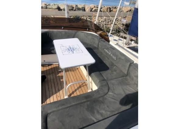 2025-07/1753963353_princess-440-12